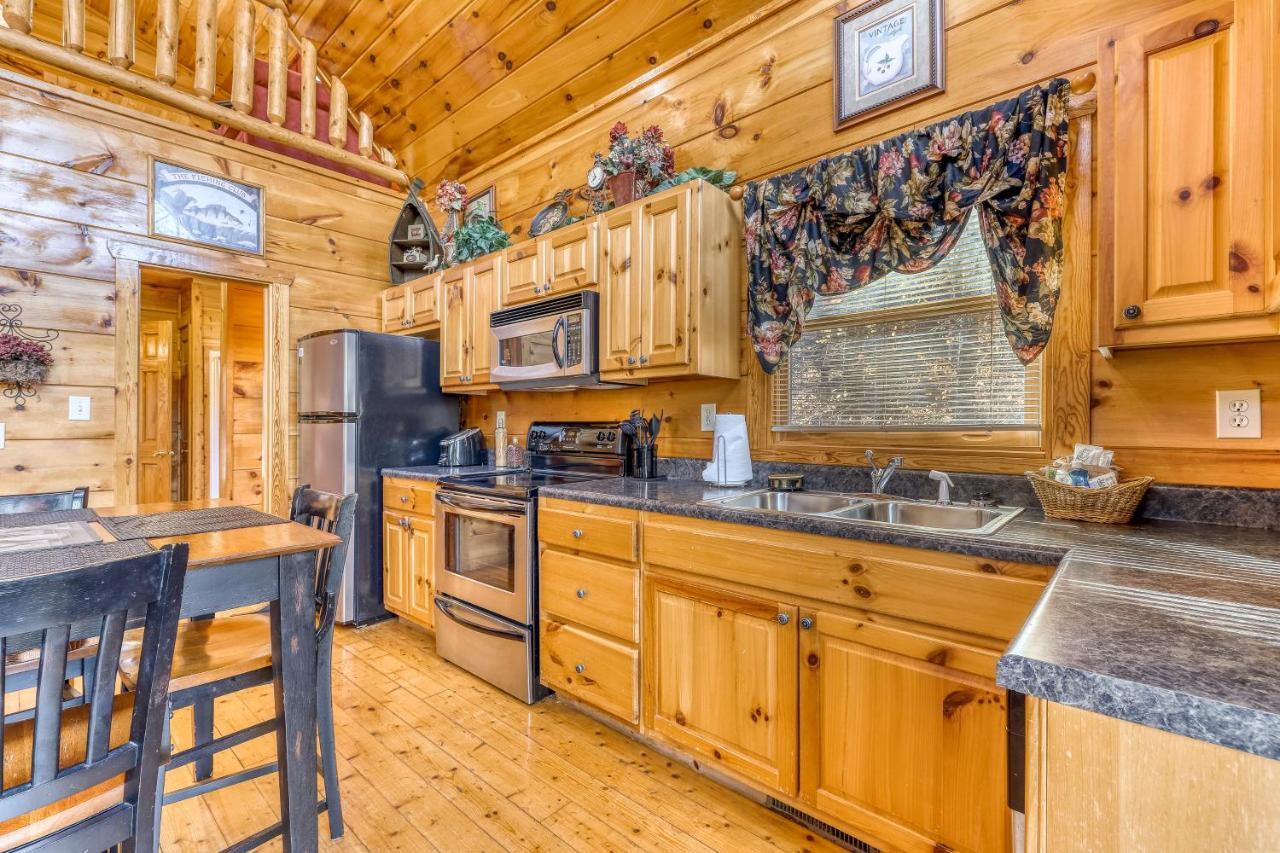 Villa Seasons Of The Heart à Gatlinburg Extérieur photo