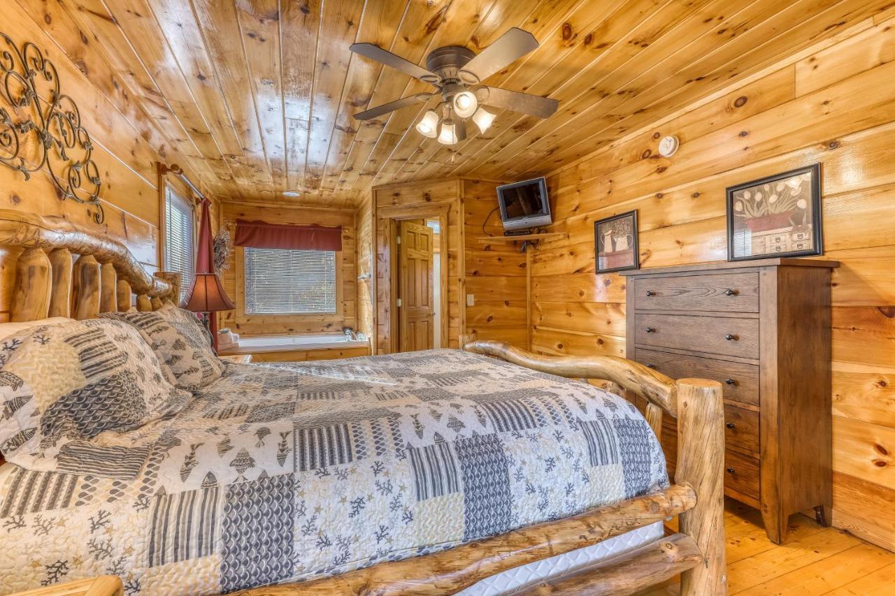 Villa Seasons Of The Heart à Gatlinburg Extérieur photo